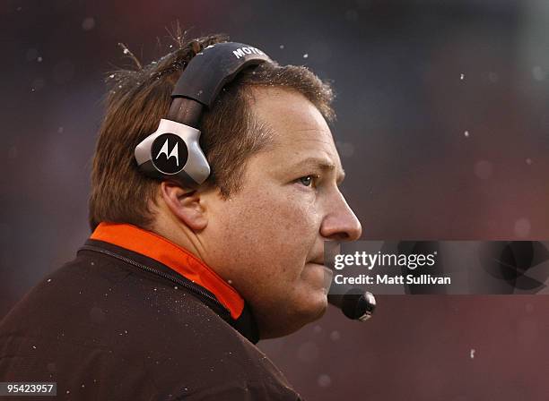 Head coach Eric Mangini of the Cleveland Browns watches his team against the Oakland Raiders at Cleveland Browns Stadium on December 27, 2009 in...