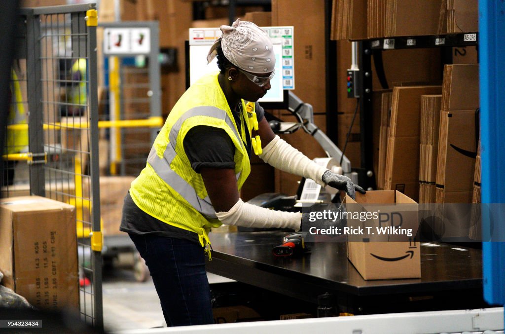 Amazon Opens New Fulfillment Center In Aurora, Colorado