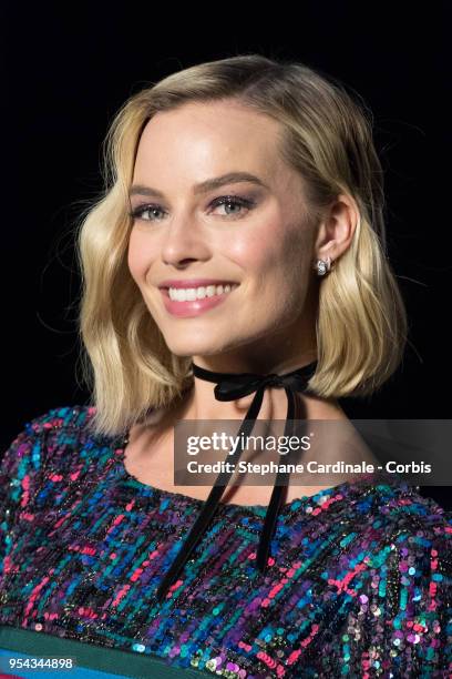 Margot Robbie attends the Chanel Cruise 2018/2019 Collection at Le Grand Palais on May 3, 2018 in Paris, France.