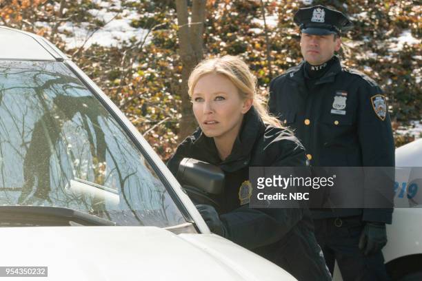 The Book of Esther" Episode 1920 -- Pictured: Kelli Giddish as Detective Amanda Rollins --