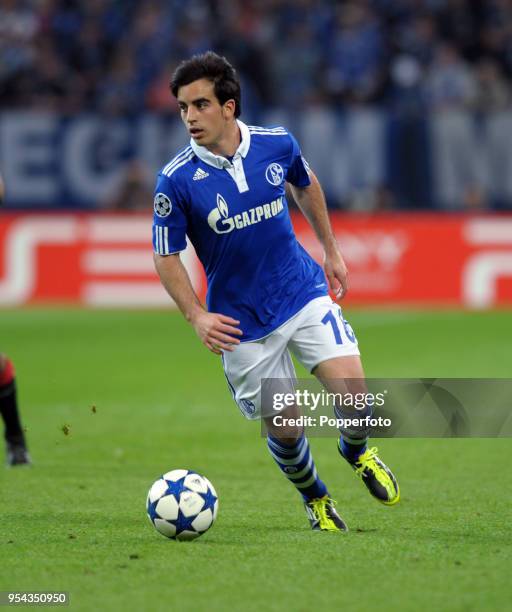 Jose Manuel Jurado of Schalke 04 in action during the UEFA Champions League Semi Final first leg match between FC Schalke 04 and Manchester United at...