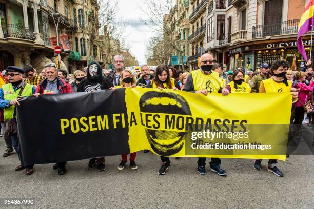 International amnistia in the demonstration for fair pensions. Pensioners and young people from all around Spain took part in a nationwide...