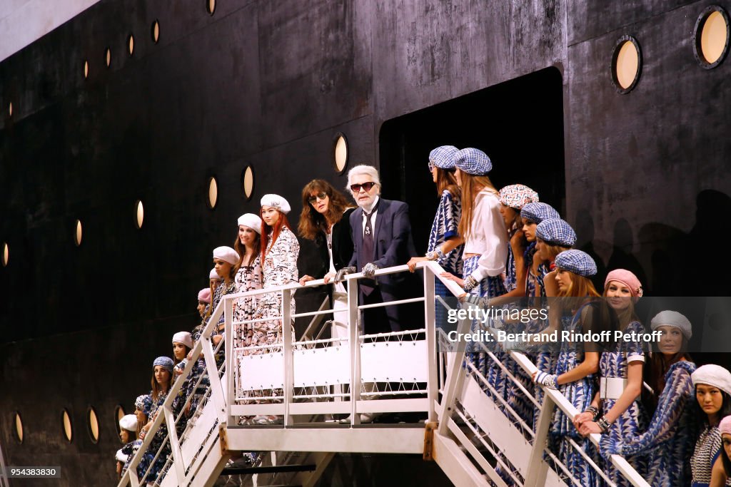 Chanel Cruise 2018/2019 Collection : Runway