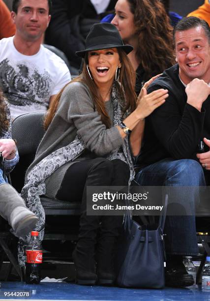 Eva Longoria Parker attends the San Antonio Spurs vs New York Knicks game at Madison Square Garden on December 27, 2009 in New York City.