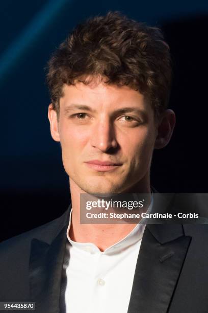 Niels Schneider attends the Chanel Cruise 2018/2019 Collection at Le Grand Palais on May 3, 2018 in Paris, France.