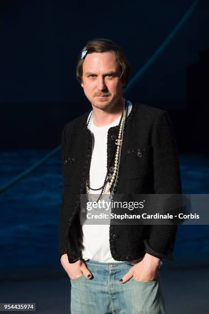 Actor Lars Eidinger attends the Chanel Cruise 2018/2019 Collection at Le Grand Palais on May 3, 2018 in Paris, France.