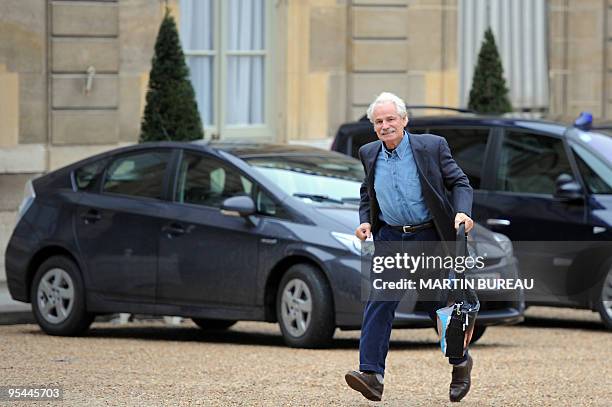 French photographer and film director Yann Arthus-Bertrand arrives for a meeting at the Elysee Palace, on December 22, 2009 in Paris. Arthus-Bertrand...