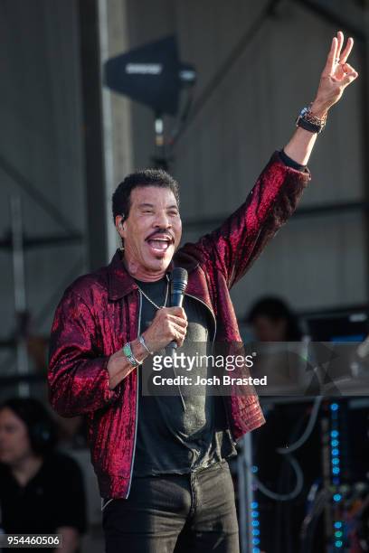 Lionel Richie performs at the New Orleans Jazz & Heritage Festival at the Fair Grounds Race Course on May 3, 2018 in New Orleans, Louisiana.