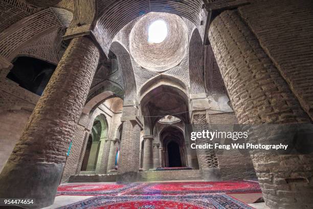jameh mosque, isfahan, iran - masjid jami isfahan iran stockfoto's en -beelden