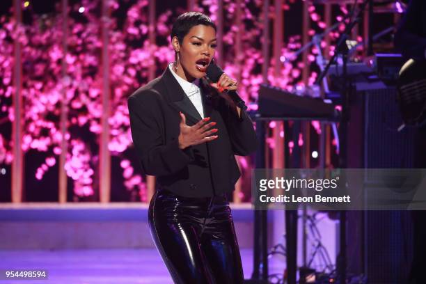 Music artist Teyana Taylor performs onstage during VH1's 3rd Annual "Dear Mama: A Love Letter To Moms" - Inside Show at The Theatre at Ace Hotel on...