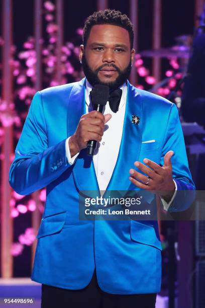 Actor Anthony Anderson speaks onstage during VH1's 3rd Annual "Dear Mama: A Love Letter To Moms" - Inside Show at The Theatre at Ace Hotel on May 3,...