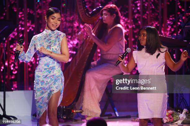 Music artist Jhene Aiko and her daughter Namiko Aiko performs onstage during VH1's 3rd Annual "Dear Mama: A Love Letter To Moms" - Inside Show at The...