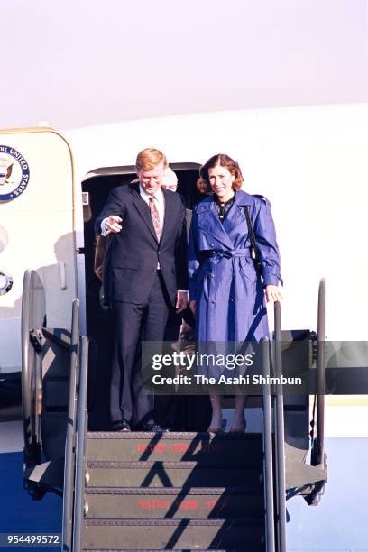 Vice President Dan Quayle and his wife Marilyn are seen on arrival at U.S. Yokota Air Base on November 9, 1990 in Fussa, Tokyo, Japan.