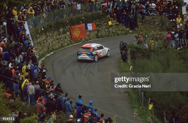Focus 2000 Rally 2000 Ford Focus Photos and Premium High Res Pictures - Getty Images