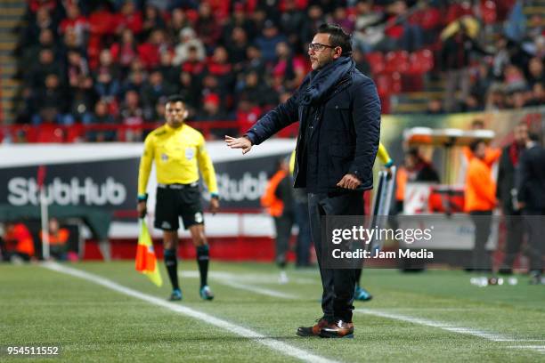 Antonio Mohamed, coach of Monterrey gives instructions during the quarter finals first leg match between Tijuana and Monterrey as part of the Torneo...