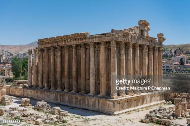 temple of bacchus at heliopolis, baalbek, bekaa valley, lebanon - baalbek stock pictures, royalty-free photos & images