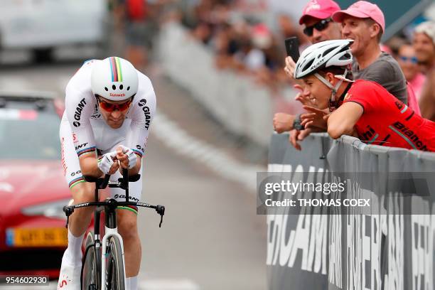 Netherlands' rider of team Sunweb Tom Dumoulin rides during the 1st stage of the 101st Giro d'Italia, Tour of Italy, on May 4 a 9,7 kilometers...