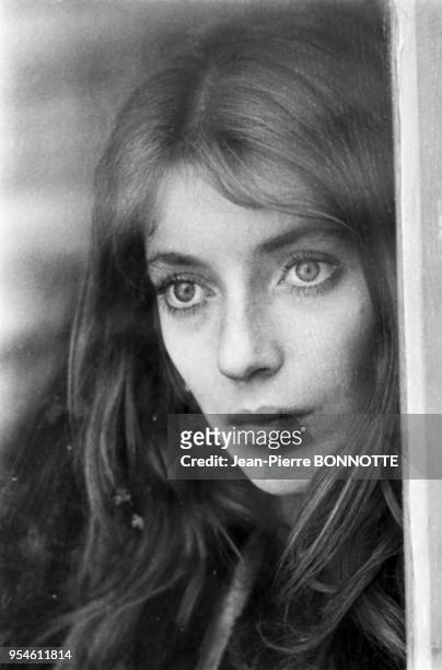 Actrice Joanna Shimkus lors du tournage du film 'L'Invitée' en février 1969 à Besançon, France.