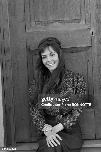 Michèle Mercier lors du tournage du film 'Une Corde, un colt' en mars 1968, Espagne.