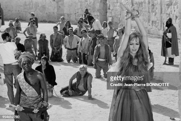 Michèle Mercier lors du tournage du film 'Angélique et le Sultan' en mars 1967 en Tunisie.