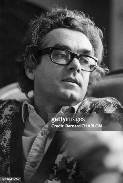 Michel Legrand chez lui à Paris le 11 janvier 1972, France.