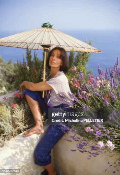 La chanteuse et actrice Marie Laforêt en juillet 1984 en France.
