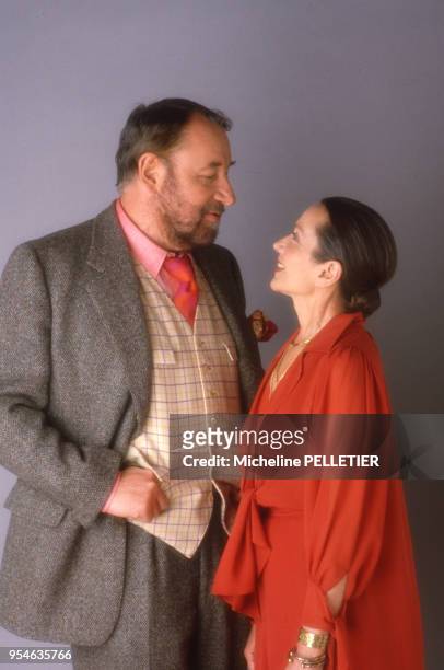 Philippe Noiret et sa femme Monique Chaumette à Paris le 5 mai 1985, France.