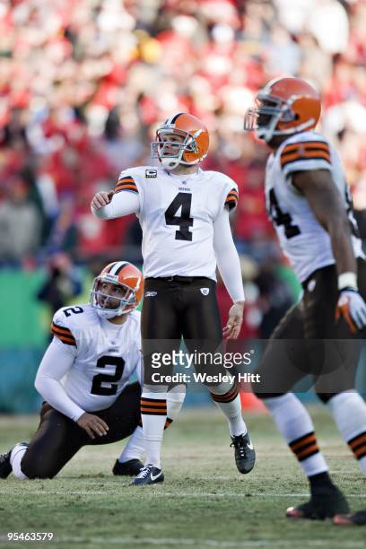 Kicker Phil Dawson of the Cleveland Browns looks watches his field goal attempt against the Kansas City Chiefs at Arrowhead Stadium on December 20,...