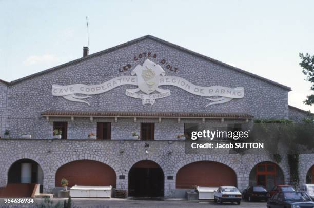 Cave coopérative des vins de Cahors, France en août 1989.