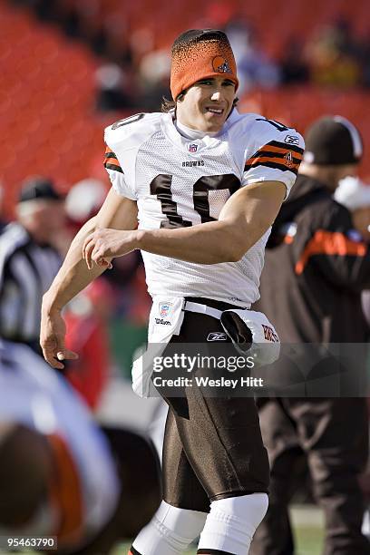 Quarterback Brady Quinn of the Cleveland Browns warms up before a game against the Kansas City Chiefs at Arrowhead Stadium on December 20, 2009 in...