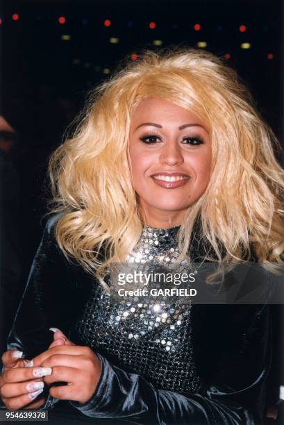 La chanteuse Lââm participe à la sélection pour l'Eurovision le 2 mars 1999 à l'Olympia, Paris, France.