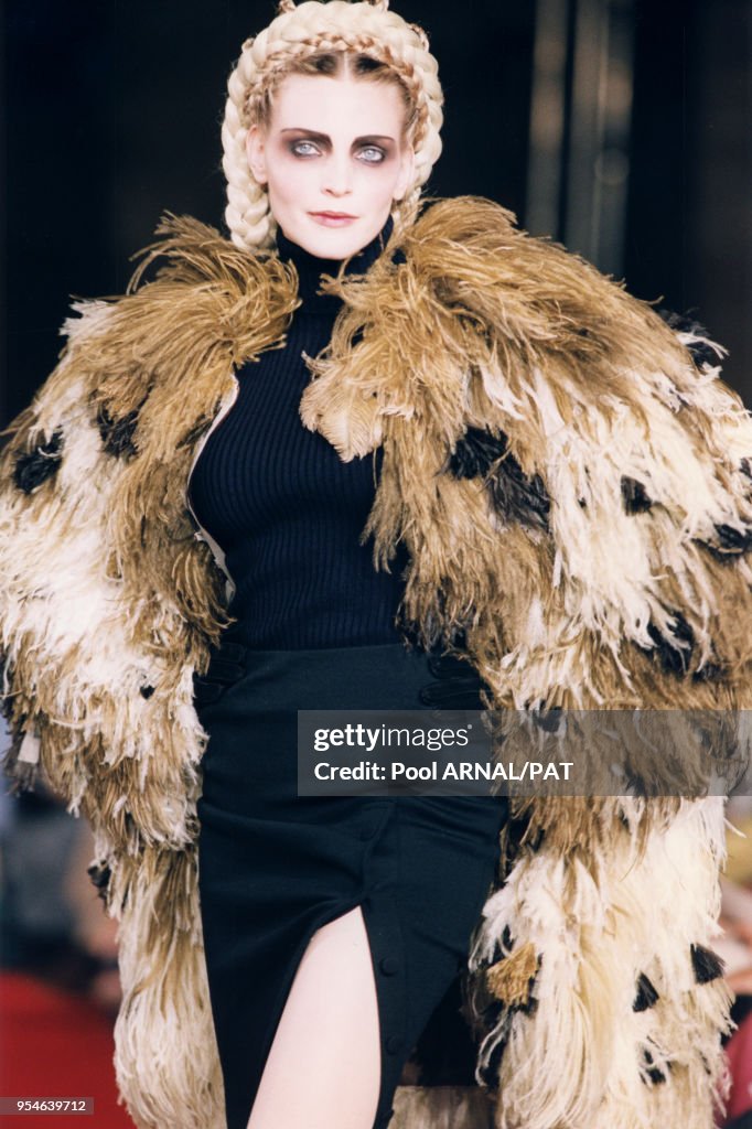 Défilé Jean-Paul Gaultier Haute Couture Automne-Hiver 98