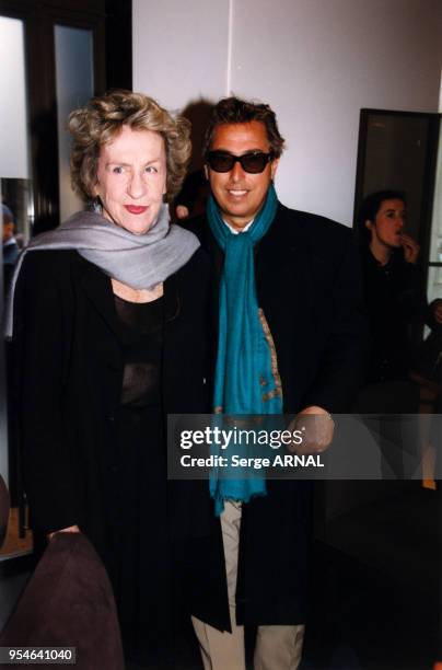 Andrée Putman et Gilles Dufour à l'inauguration du restaurant 'Lo-Sushi' le 7 janvier 1999 à Paris, France.