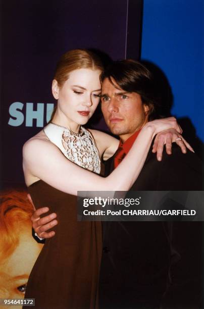 Nicole Kidman et son mari Tom Cruise à la première du film 'Eyes Wide Shut' le 2 septembre 1999 à Paris, France.