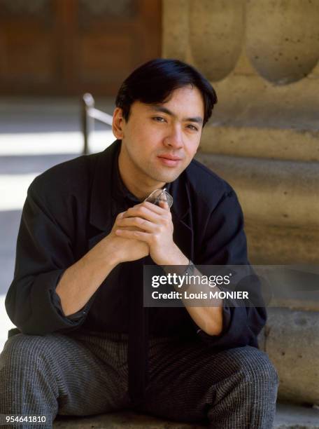 Le romancier Kazuo Ishiguro en février 1990, Paris, France.