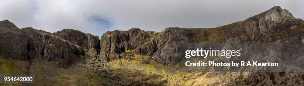 the devil's kitchen, cwm idwal, snowdonia national park, wales - image assemblée photos et images de collection