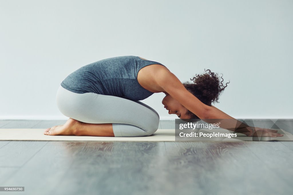 Klang der Geist durch Yoga erreichen