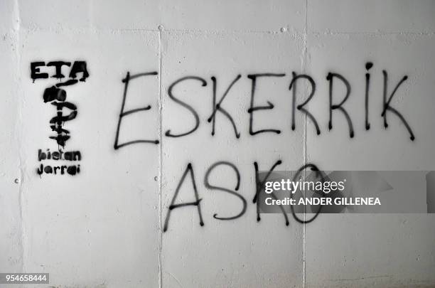 Basque Eta Logos 16,533 Eta Photos & High Res Pictures - Getty Images
