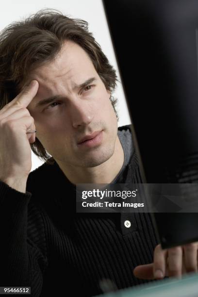 Person At Computer Confusion 136 Confused Person In Front Of Computer Stock Photos, High-Res ...