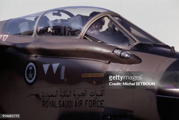 Avion de chasse de l'armée de l'air saoudienne, en 1990, Arabie saoudite.