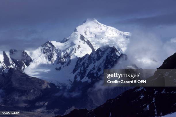 Vue du sommet du Huayna Potosi, en janvier 1983, Bolivie.