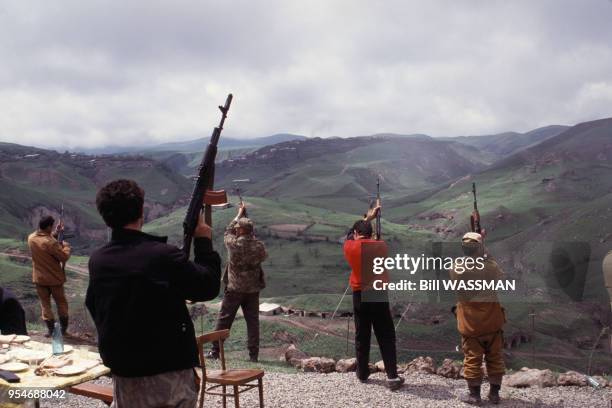 Cérémonie d'hommage aux soldats arméniens tués pendant la guerre du Haut-Karabagh, en août 1993, Arménie.