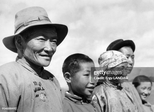 Famille mongole, Mongolie.