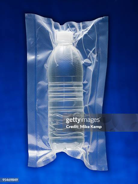 shrink wrapped water bottle - vacuum packed bildbanksfoton och bilder