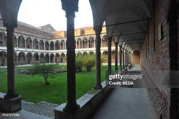 Statale University Of Milan Photos and Premium High Res Pictures - Getty Images