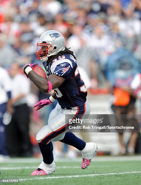 Laurence Maroney of the New England Patriots rushes against the Baltimore Ravens at Gillette Stadium on October 4, 2009 in Foxboro, Massachusetts....