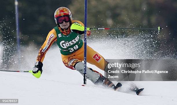 Brigitte Acton of Canada takes 17th place during the Audi FIS Alpine Ski World Cup Women's Slalom on December 29, 2009 in Lienz, Austria.