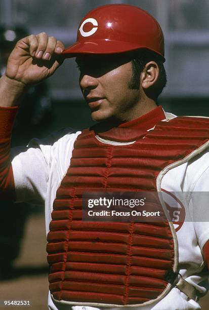 S: Catcher Johnny Bench of the Cincinnati Reds during a MLB baseball game circa 1970's at Riverfront Stadium in Cincinnati, Ohio. Bench Played for...