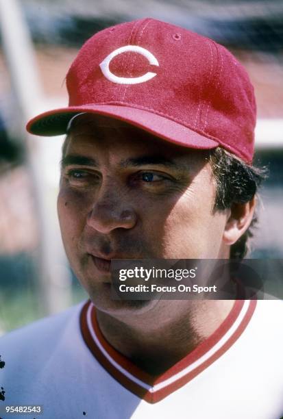S: Catcher Johnny Bench of the Cincinnati Reds on the field during batting practice before a MLB baseball game circa late 1970's at Riverfront...