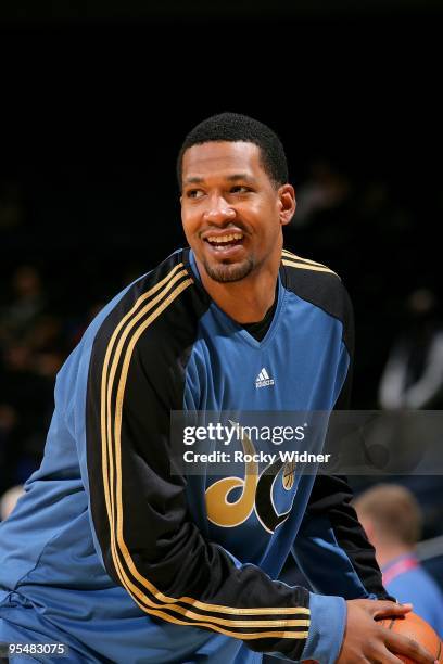 Dominic McGuire of the Washington Wizards warms up prior to the start of the game against the Golden State Warriors on December 18, 2009 at Oracle...